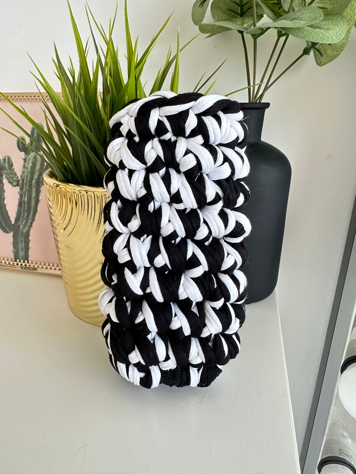 Black and White Sunglasses Case